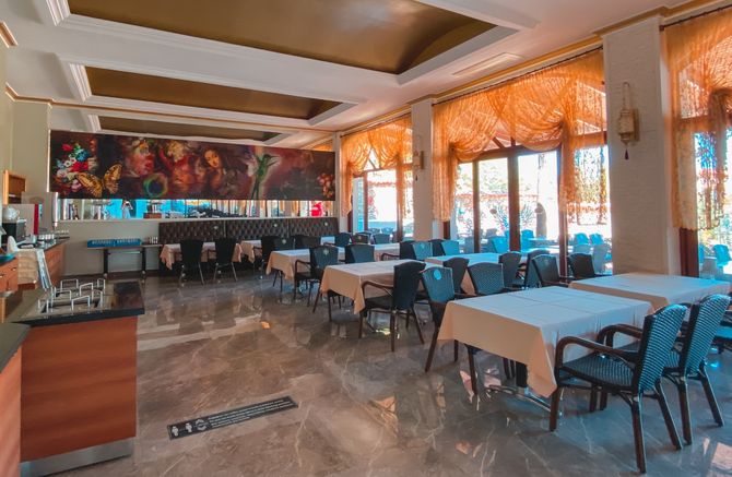 Meril Club Hotel & Spa