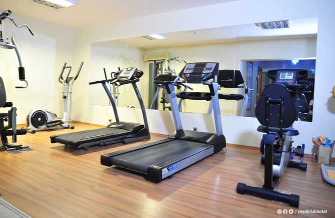 Meril Club Hotel & Spa