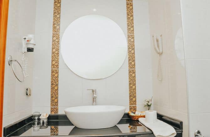 Meril Club Hotel & Spa